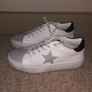 Steven Madden Sneakers